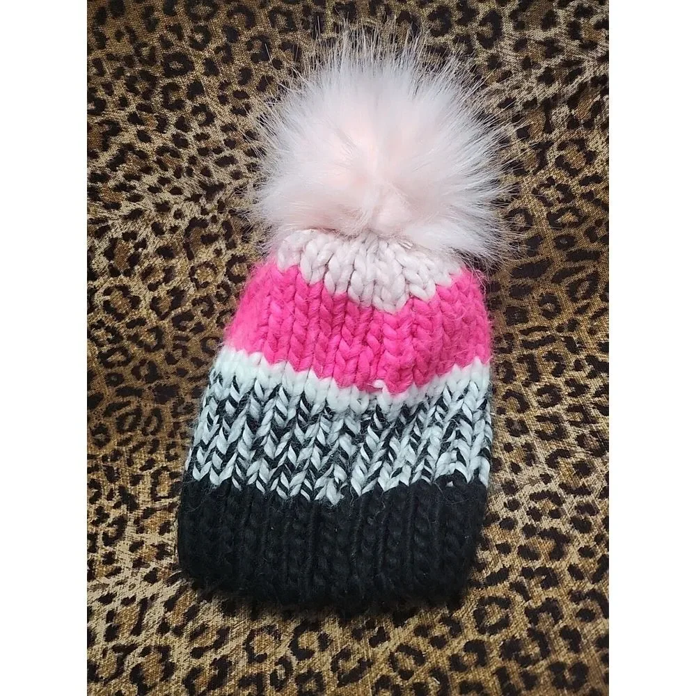 Girls JUSTICE Pink Hat Beanie Pom Pom, One‎ Size